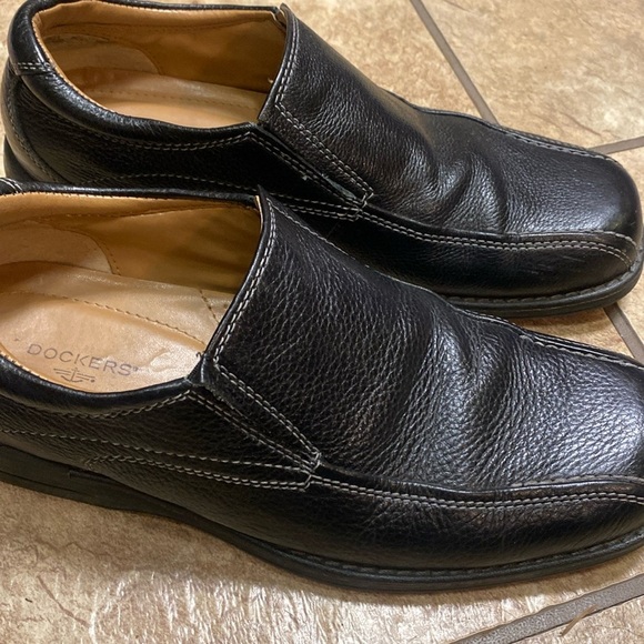 Men’s Size 8 Dockers Loafers - Picture 1 of 12